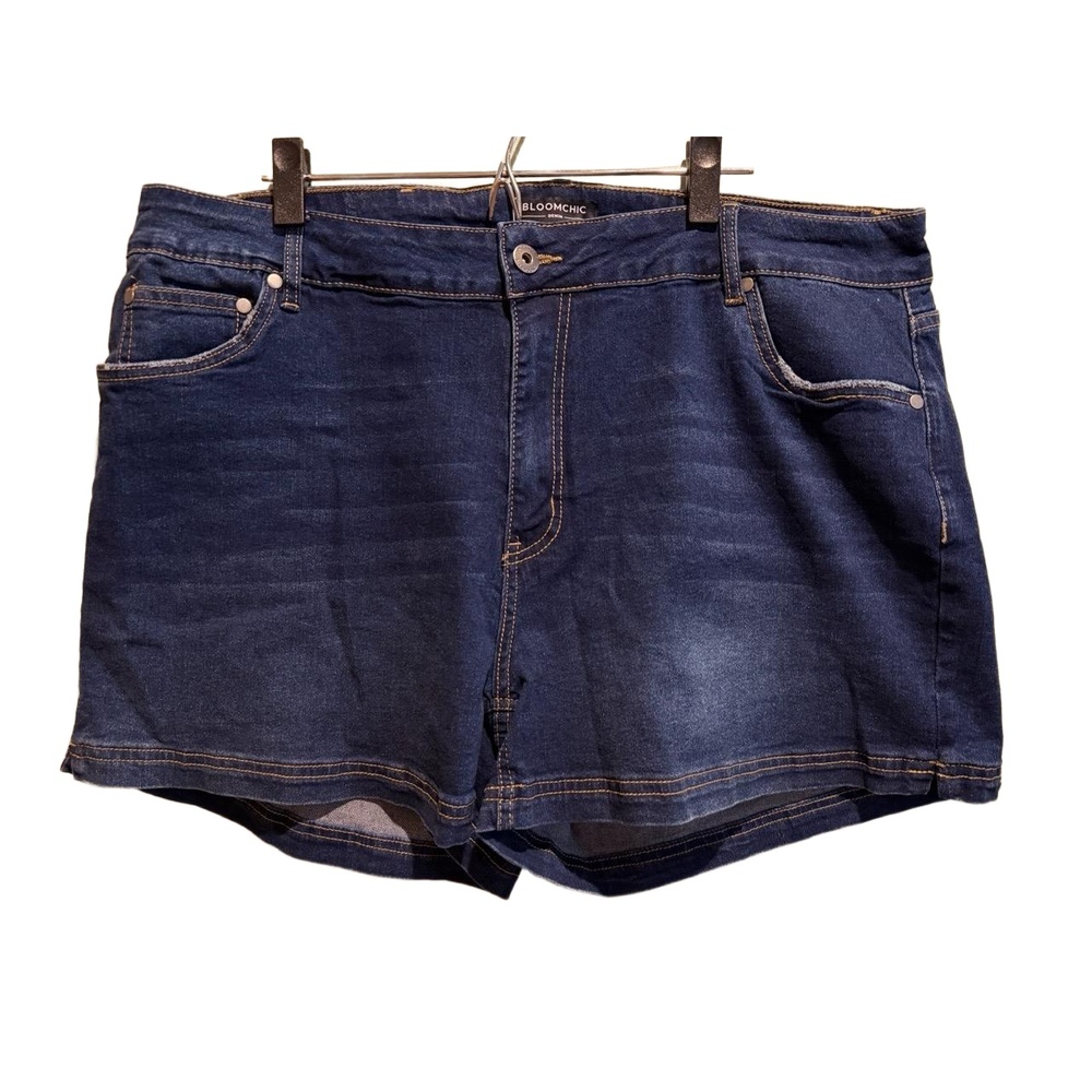 Bloomchic Denim Dark Wash Shorts‎ Womens Size US 24